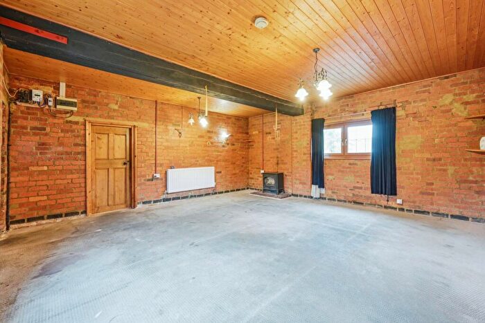 2 Bedroom Detached House For Sale In High Street, Newhall, Swadlincote, Derbyshire, DE11