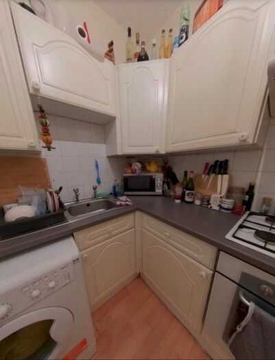 2 Bedroom Flat To Rent In Leith Walk, Leith, Edinburgh, EH6