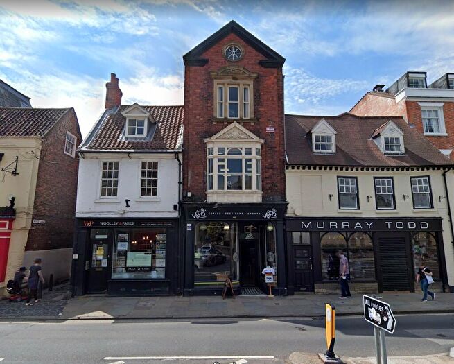 2 Bedroom Apartment To Rent In Wood Lane, Beverley, HU17