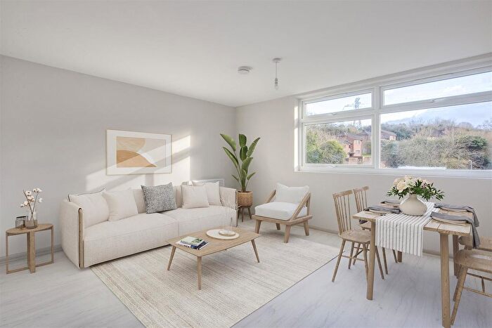 1 Bedroom Flat To Rent In Chairborough Road, Cressex Business Park, High Wycombe, HP12