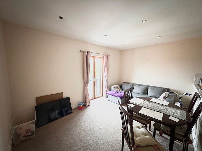 1 Bedroom Property To Rent In Trinity Lane, Hinckley, LE10