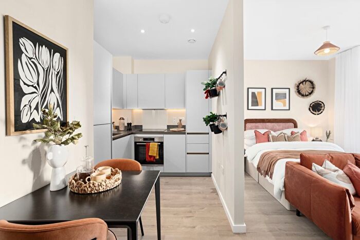 Flat For Sale In Macclesfield Road, London, EC1V