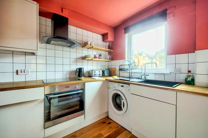 1 Bedroom Flat To Rent In Parkside Terrace, Edinburgh, EH16