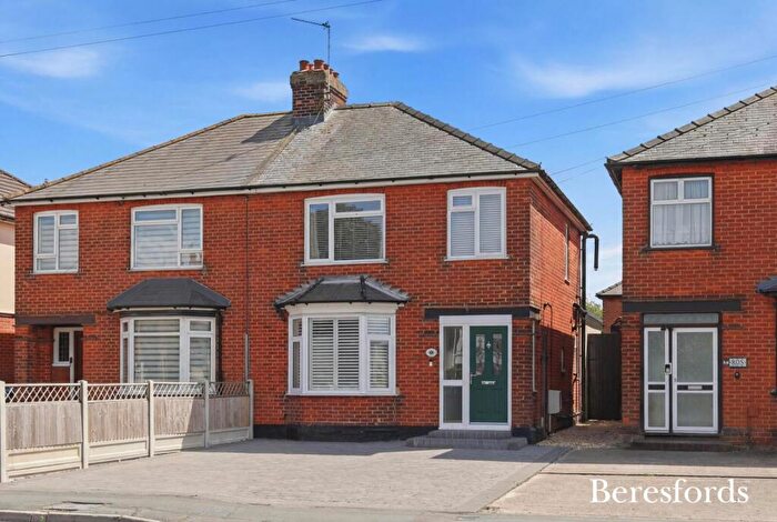 3 Bedroom Semi-Detached House For Sale In Coggeshall Road, Braintree, CM7