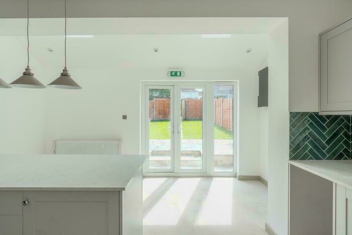 6 Bedroom Terraced House To Rent In Station Road - Filton, BS34