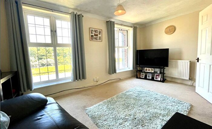 1 Bedroom House To Rent In Chapel Lane, Farnborough, Hampshire, GU14