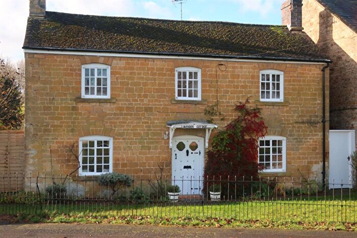 3 Bedroom Cottage To Rent In Evenlode, Moreton-in-Marsh, Glos, GL56