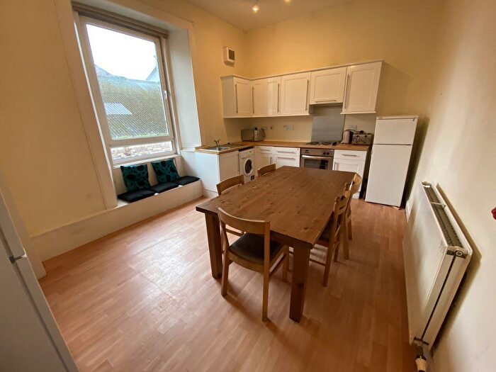 5 Bedroom Flat To Rent In Smiths Place (Flat, Edinburgh, EH6