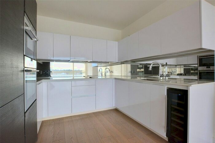 3 Bedroom Flat To Rent In Granite Apartments, River Gardens Walk, London, SE10