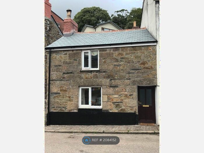1 Bedroom Semi-Detached House To Rent In St John's Road, Cornwall, TR13