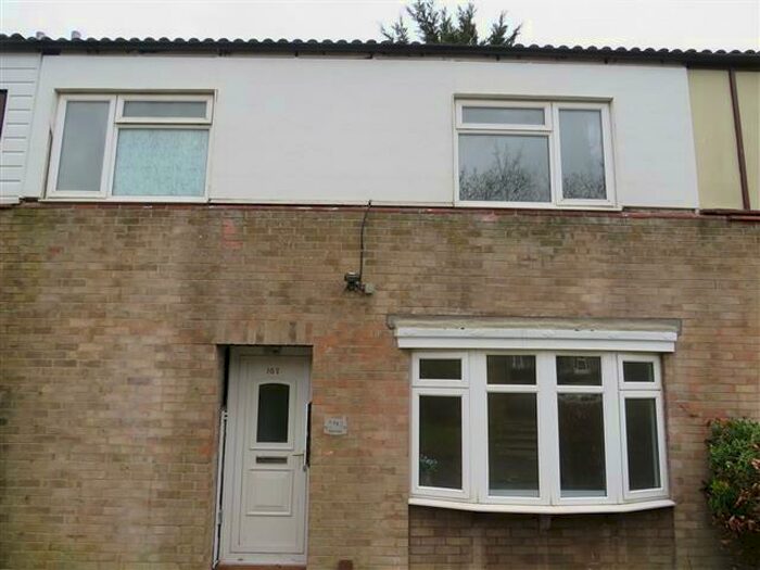 3 Bedroom House To Rent In Myrtle Bank, Stacey Bushes, Milton Keynes, MK12