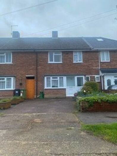 3 Bedroom Terraced House To Rent In Hawthorne Avenue, Cheshunt, EN7