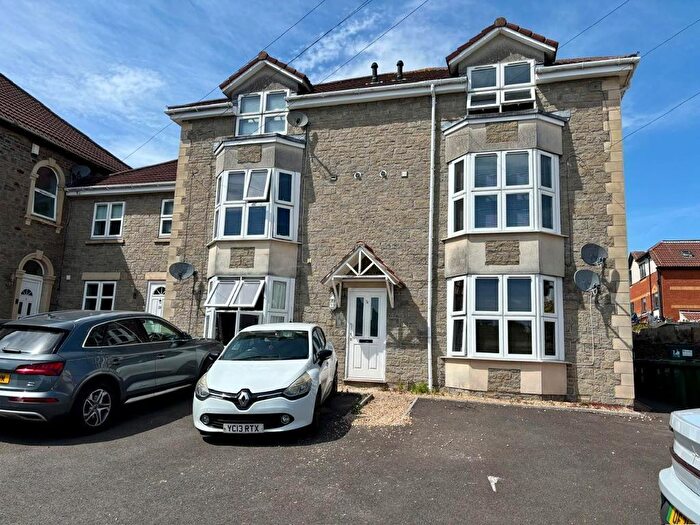1 Bedroom Apartment For Sale In Upper Station Road, Staple Hill, Bristol, BS16