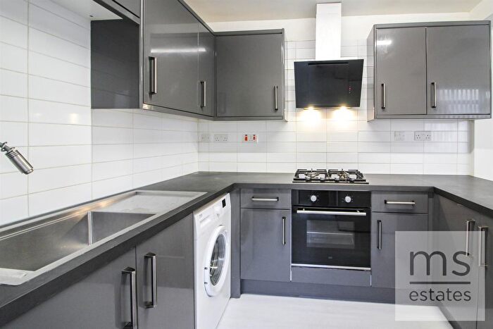 4 Bedroom Semi-Detached House To Rent In Cottesmore Road, Nottingham, NG7