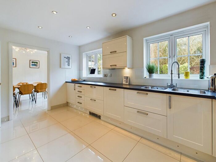 4 Bedroom Detached House For Sale In Coulthard Close, Towcester, NN12