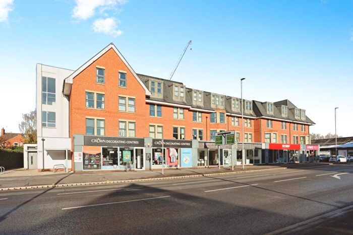 2 Bedroom Flat For Sale In Scarrington Road, West Bridgford, Nottingham, Nottinghamshire, NG2