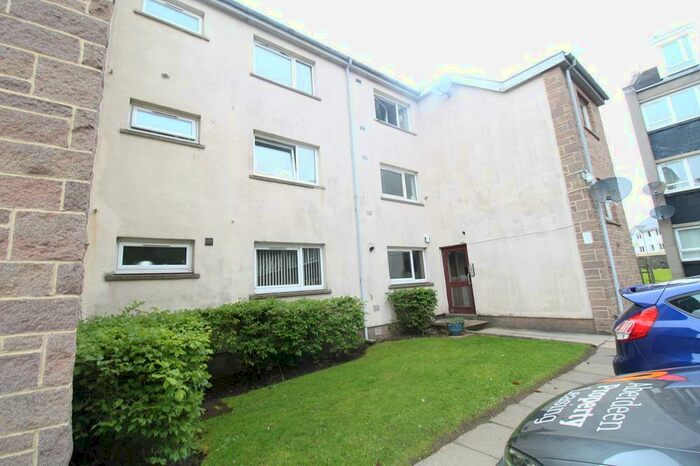 2 Bedroom Flat To Rent In Fonthill Terrace, Aberdeen, AB11