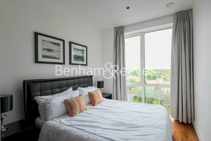 2 Bedroom Flat To Rent In Longfield Avenue, Ealing, W5