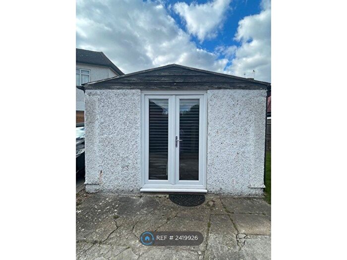 Studio To Rent In Nelson Road, Twickenham, TW2