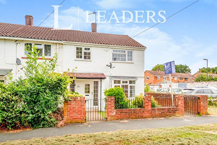 3 Bedroom Semi-Detached House To Rent In Climping Road, RH11