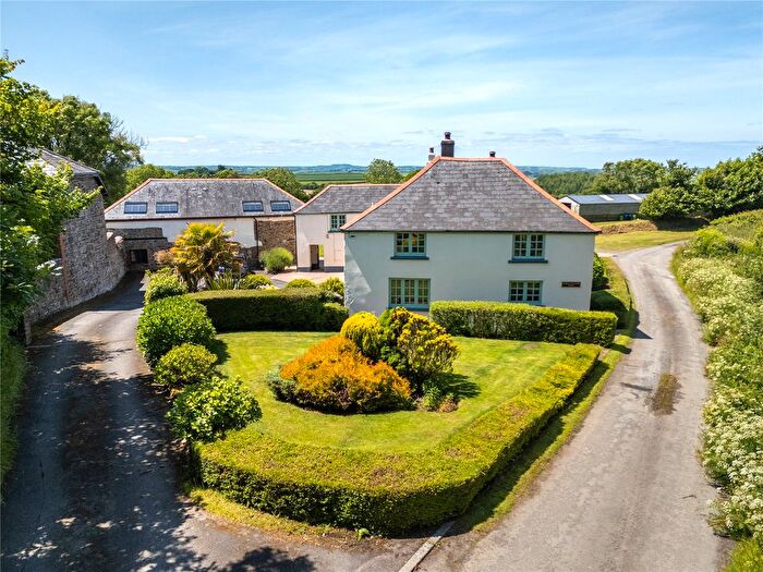 4 Bedroom Detached House For Sale In Great Torrington, Great Torrington, Devon, EX38