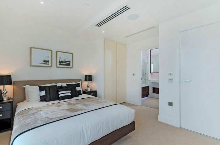 2 Bedroom Flat To Rent In Fulham Riverside, Fulham, London, SW6