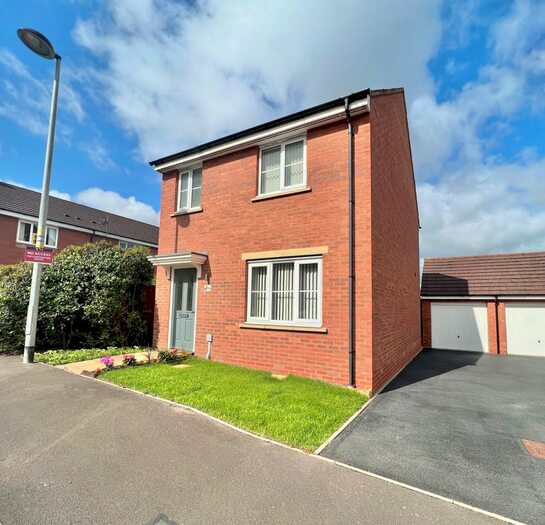 3 Bedroom Detached House To Rent In St. Georges Avenue, St Georges, Telford, TF2