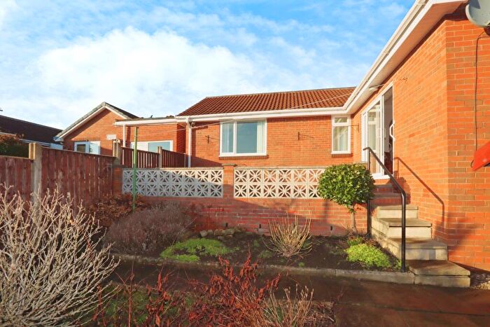 3 Bedroom Bungalow For Sale In Cranford Drive, Owlthorpe, Sheffield, South Yorkshire, S20