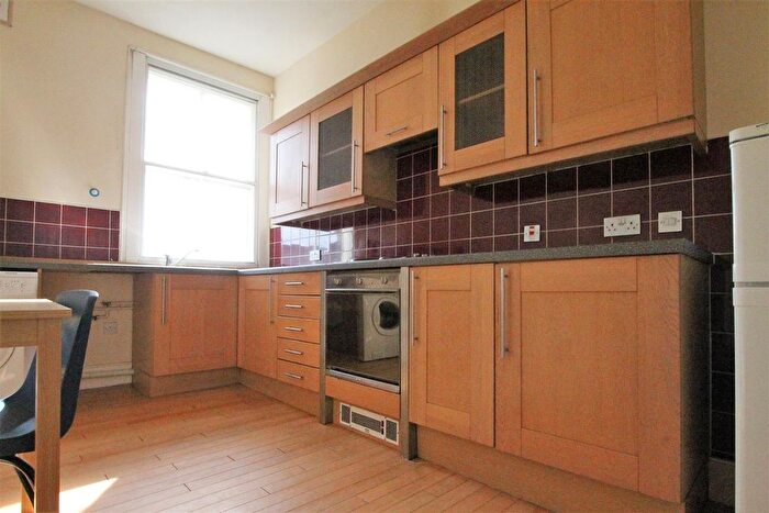 2 Bedroom Flat To Rent In Erskine Chambers, City Centre, NE1