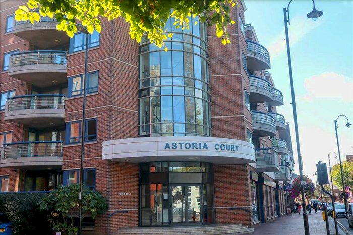 2 Bedroom Flat To Rent In High Street, Purley, CR8