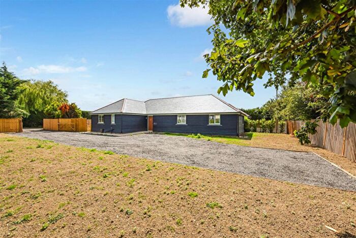 3 Bedroom Detached Bungalow For Sale In Chalk Lane, Sidlesham, PO20