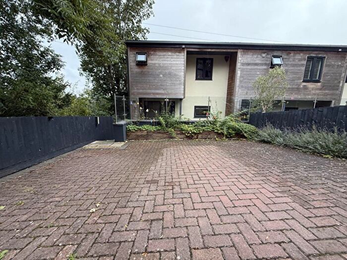 2 Bedroom Property To Rent In Frome, Somerset, Somerset, BA11