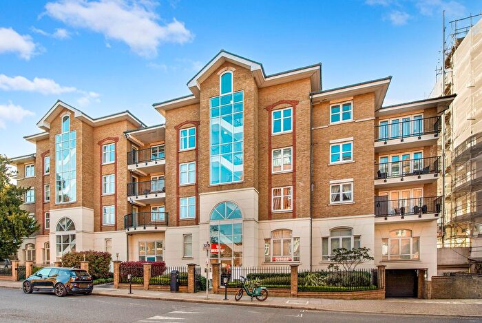 2 Bedroom Property To Rent In Espirit House, Keswick Road, SW15