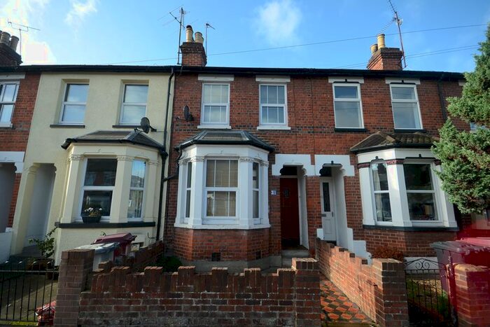 3 Bedroom Terraced House To Rent In Newport Road, Reading RG1