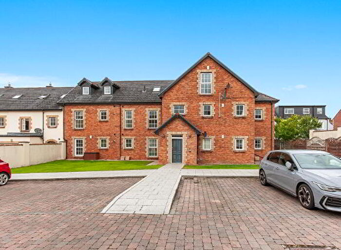 2 Bedroom Apartment / Flats For Sale In Blackrock Grove, Newtownabbey, BT36