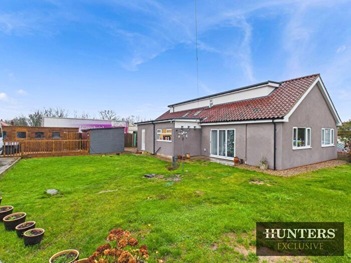 6 Bedroom Detached House For Sale In Airy Hill, Filey, YO14