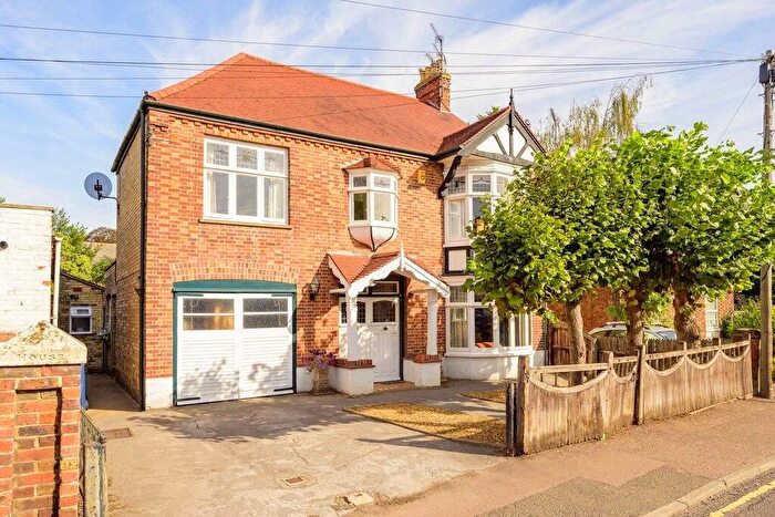 4 Bedroom Detached House For Sale In Norwich Road, Wisbech, PE13