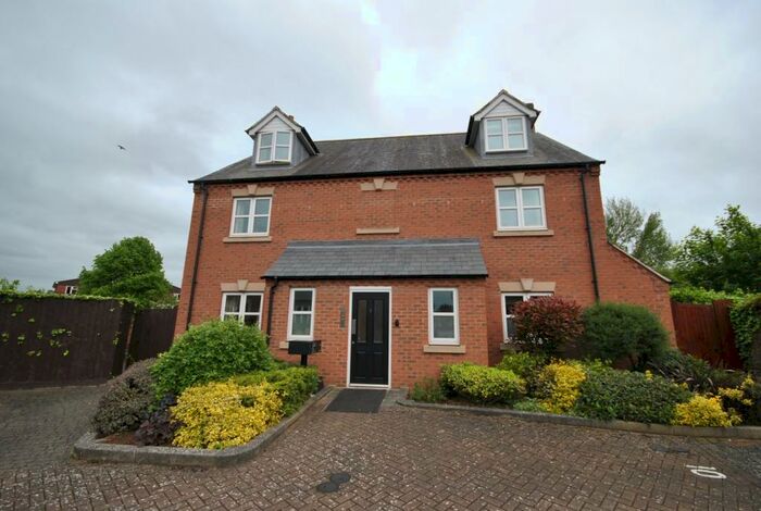 2 Bedroom Apartment To Rent In Wakerley Court, Quorn, LE12
