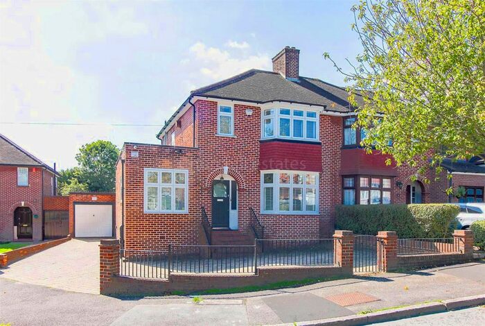 3 Bedroom Semi-Detached House To Rent In Forest Approach, Woodford Green, IG8