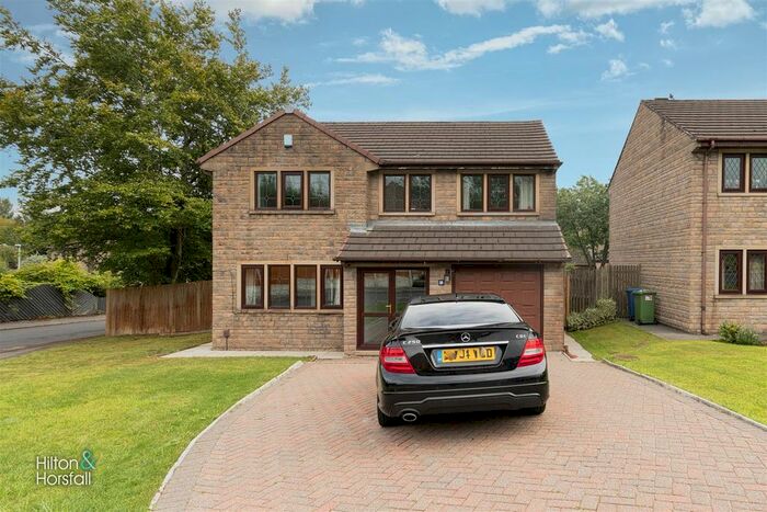 4 Bedroom Detached House To Rent In Chevassut Close, Barrowford, Nelson, BB9