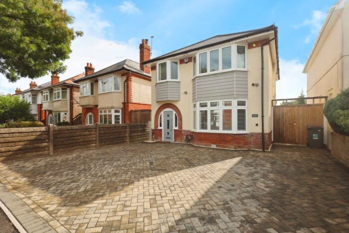 4 Bedroom Detached House For Sale In Norton Road, Bournemouth, BH9