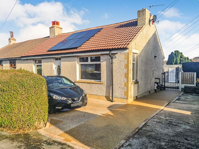 2 Bedroom Bungalow To Rent In Jer Lane, Horton Bank Top, BD7