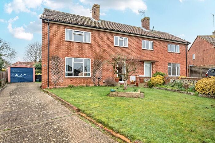 3 Bedroom Semi-Detached House For Sale In Plowden Way, Shiplake Cross, RG9