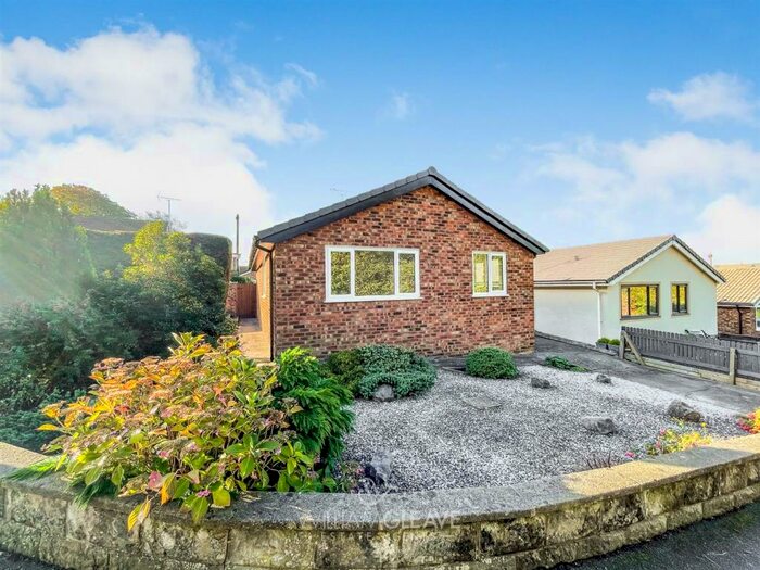 3 Bedroom Bungalow To Rent In Dol Goed, Llandudno Junction, LL31