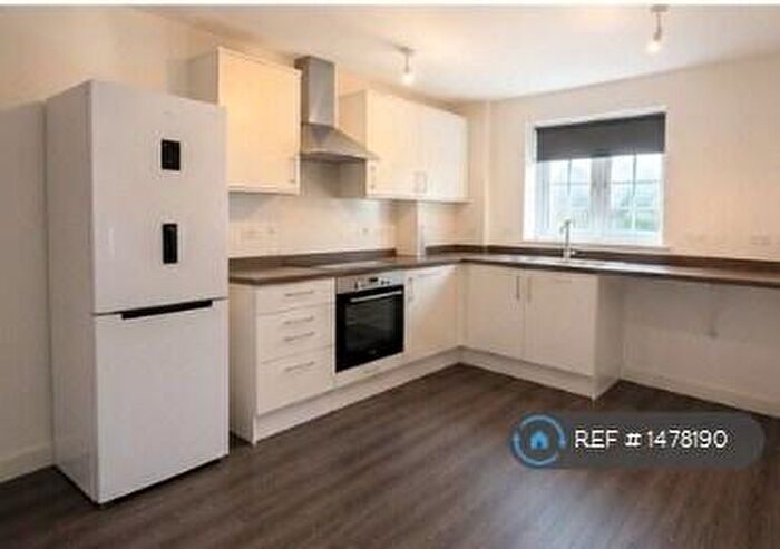 2 Bedroom Flat To Rent In Tame Close, Birmingham, B42