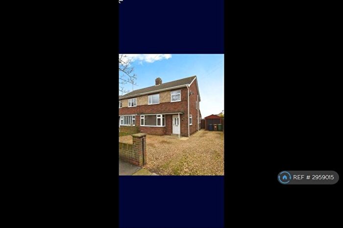 3 Bedroom Semi-Detached House To Rent In Mount Drive, Wisbech, PE13