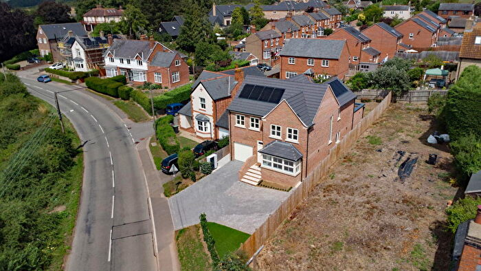 4 Bedroom Detached House For Sale In Stanion Road, Brigstock, Northamptonshire, NN14