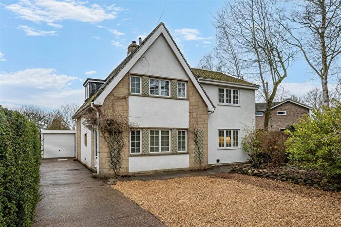 3 Bedroom Detached House For Sale In The Causeway, Carlton, MK43