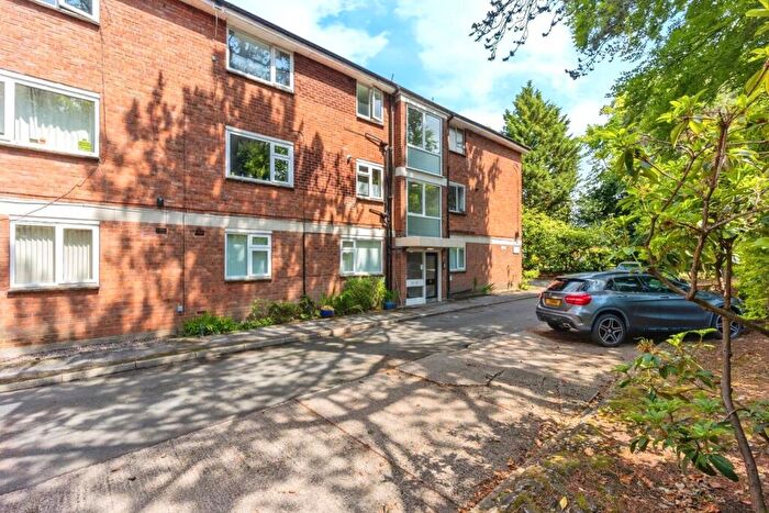 2 Bedroom Flat For Sale In The Homestead, Ashton Lane, Sale, Greater Manchester, M33