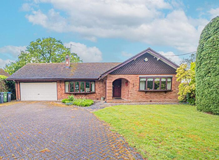 5 Bedroom Detached Bungalow For Sale In Haseley Knob, Warwick, CV35